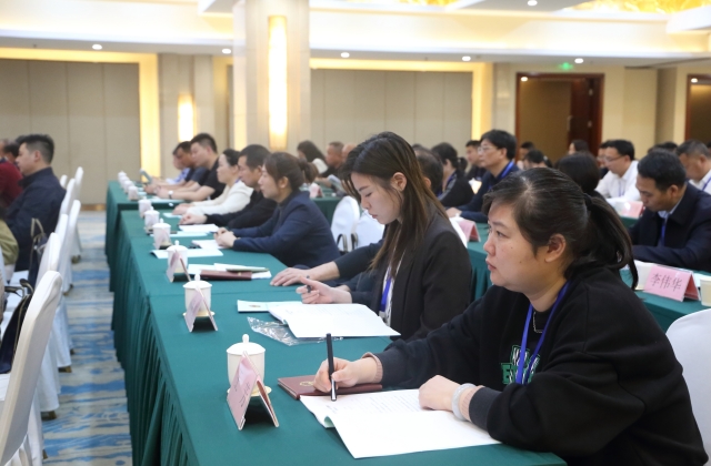 邵阳市人大常委会开展代表履职专题培训班。_副本.jpg