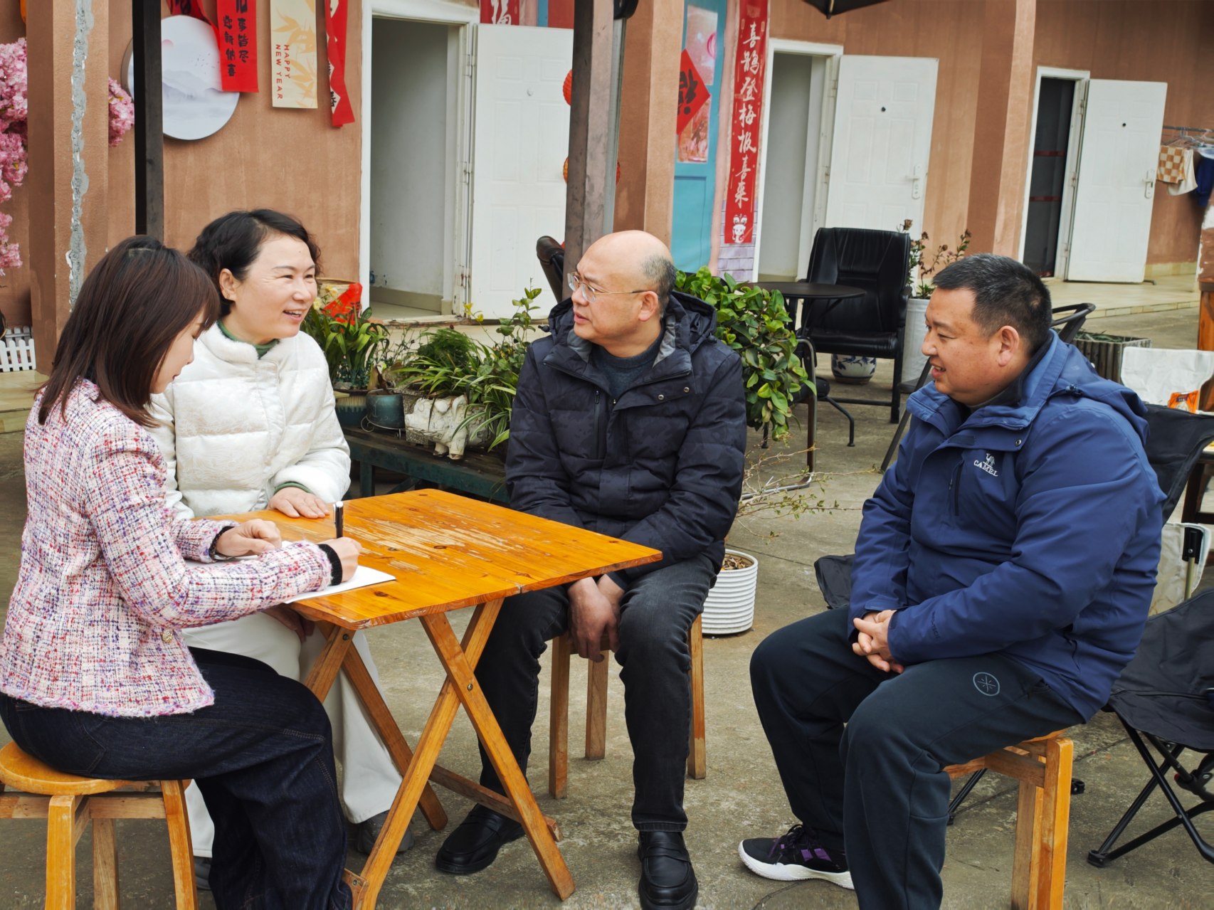 走访省人大代表，调研“代表哨卡制”工作开展情况_副本.png