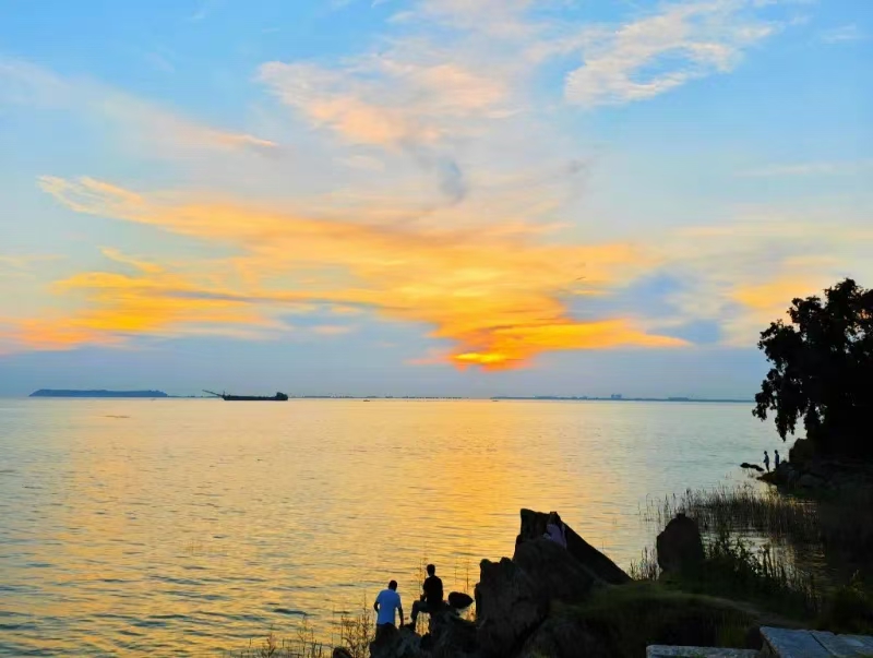 夕照洞庭湖2.jpg