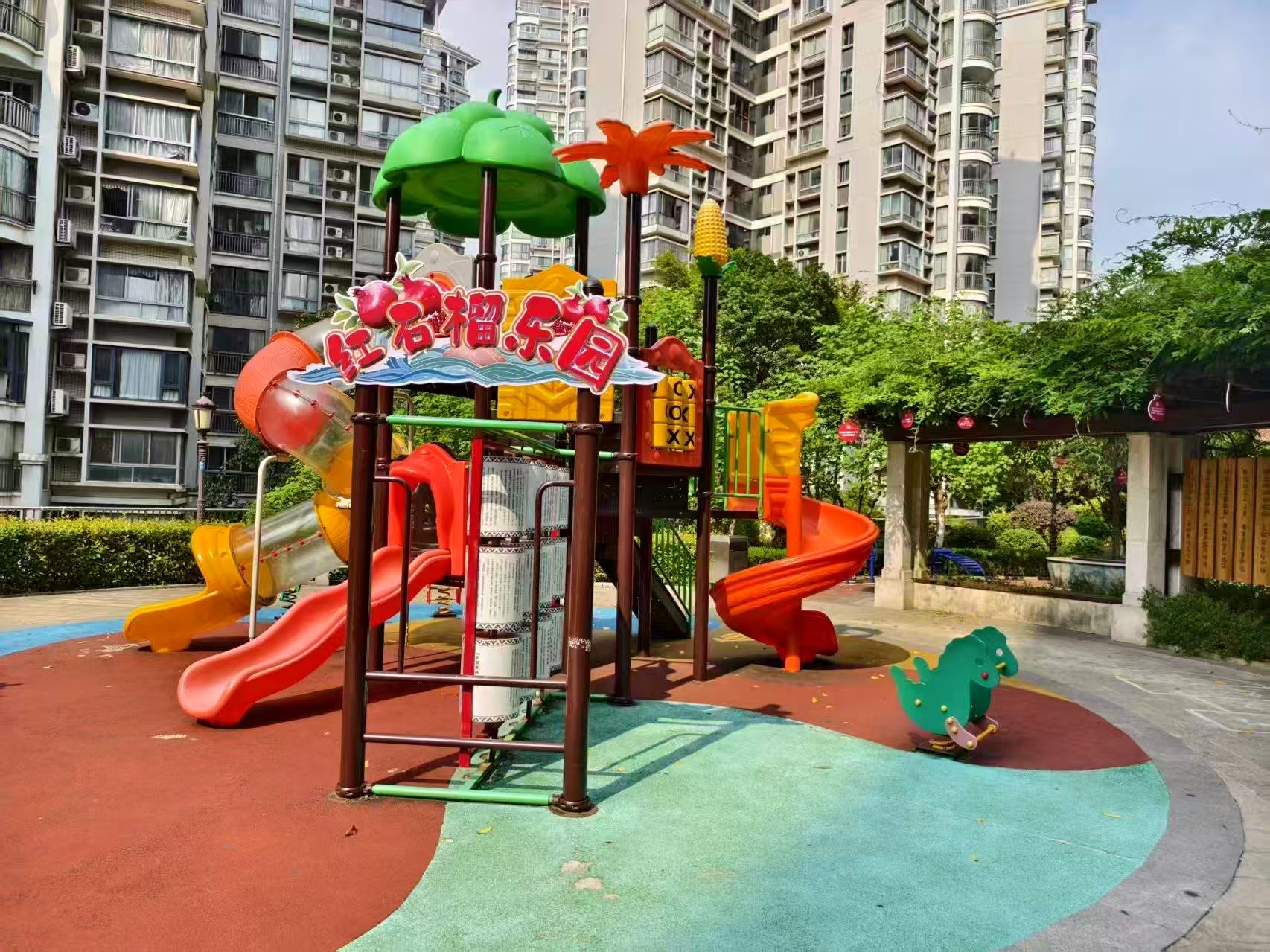 驻站接待推动小区基础设施完善.jpg