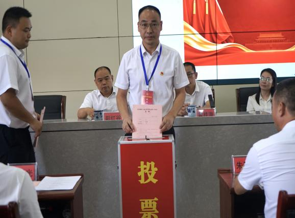 图片2.png 图片2.png
