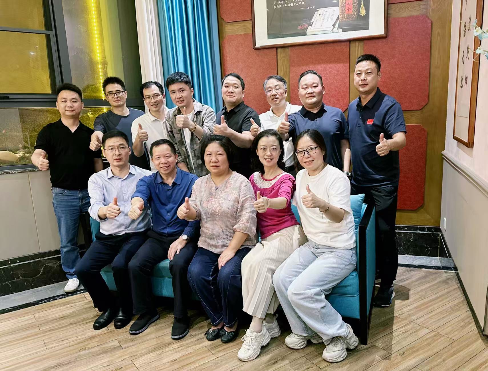 webwxgetmsgimg.jpg webwxgetmsgimg.jpg