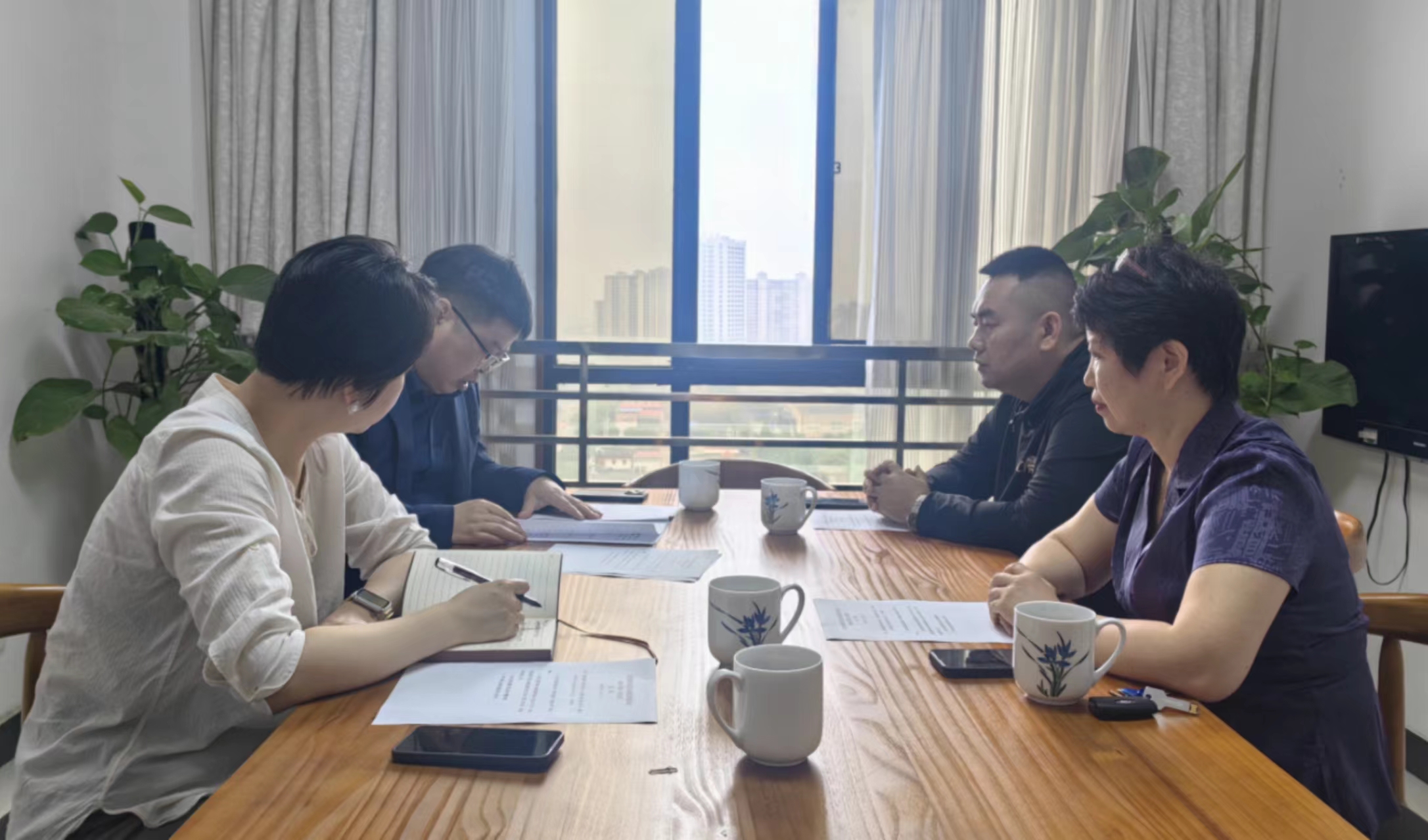 2024年6月21日民盟湘潭市委会内部监督委员会召开工作会议.jpg