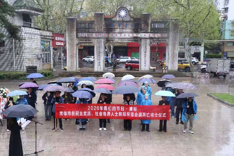 合影.jpg