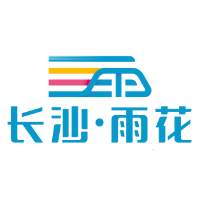 为小树穿“新衣”！ 这所小学的劳动课，温暖了整个校园