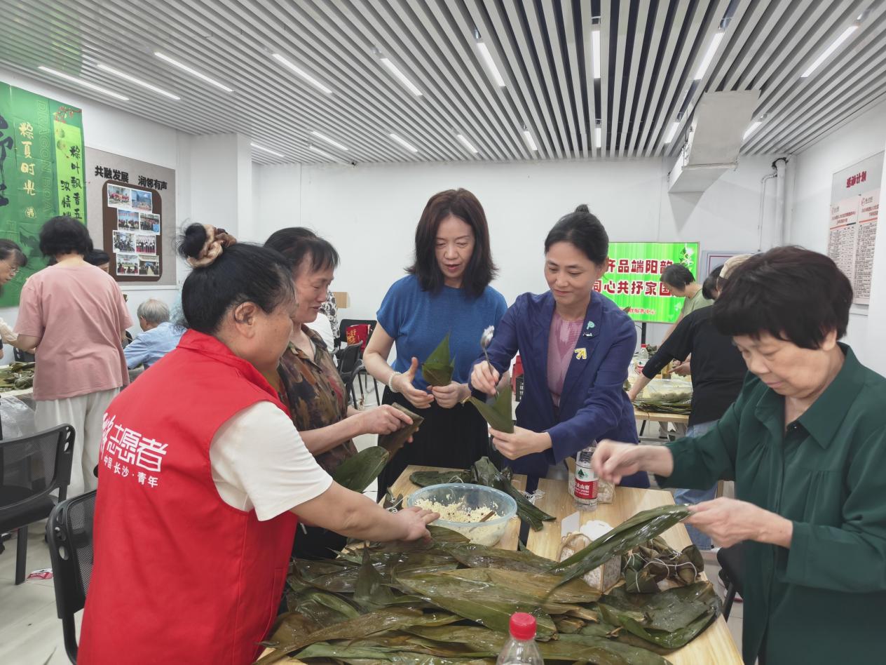 图片1(4).jpg 图片1(4).jpg
