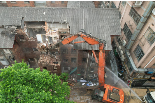 雨花区给房屋“体检”，危旧楼原地“新生”