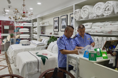 湘西开发区开展纤维制品市场产品质量专项整治