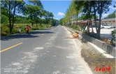 永顺县公路建设养护中心狠抓炎夏时节公路日常养护
