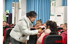 泽家镇九年制学校开展女生防性侵安全教育