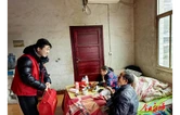四联村开展“迎新春·送温暖”慰问活动
