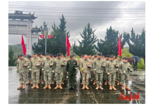 永顺县人武部组织开展清明祭奠革命先烈活动