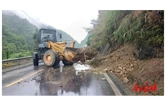 永顺县公路建设养护中心全力开展公路防汛应急抢险行动