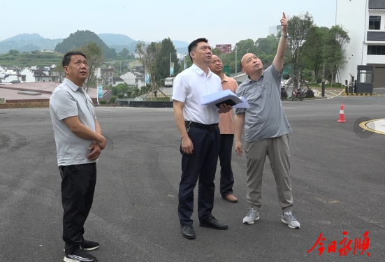 周海强调研生态环保整改相关工作