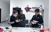 永顺法院：特邀调解员“背靠背” 交通事故纠纷“诉前和”