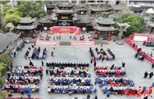 新春走基层丨永顺县芙蓉镇：土家小年“热乎”过