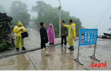 砂坝镇全力应对强降雨 守护群众生命安全