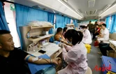 芙蓉镇积极开展无偿献血活动