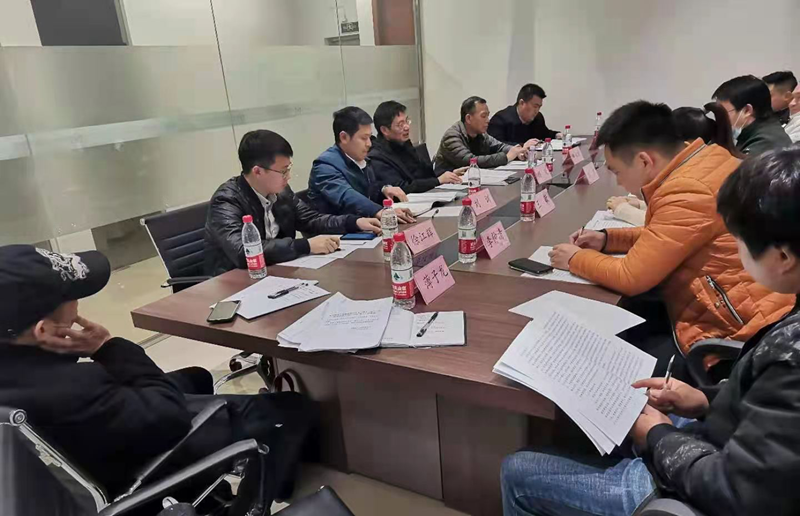 省工信厅领导和专家来邵东指导工业企业“两上三化”工作
