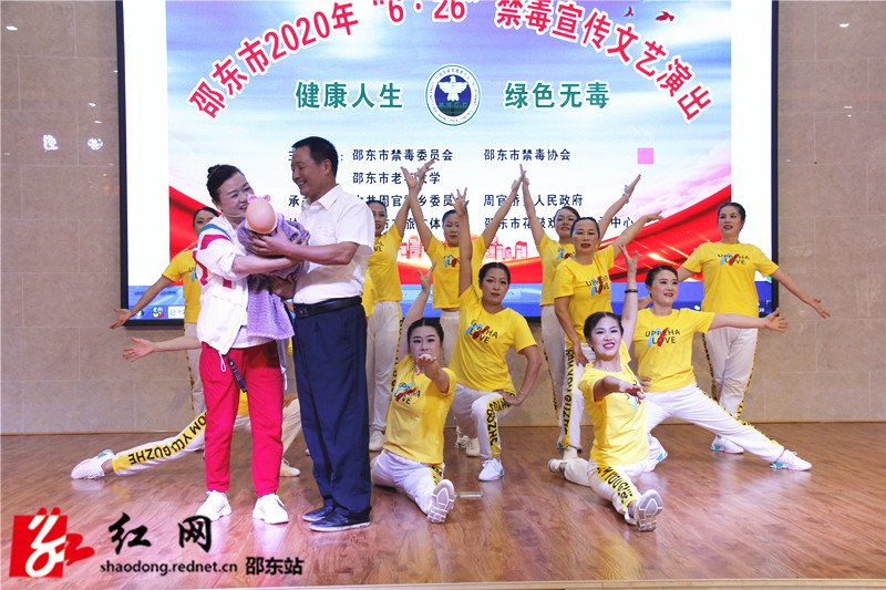 《我想》情景剧加舞蹈_副本.jpg