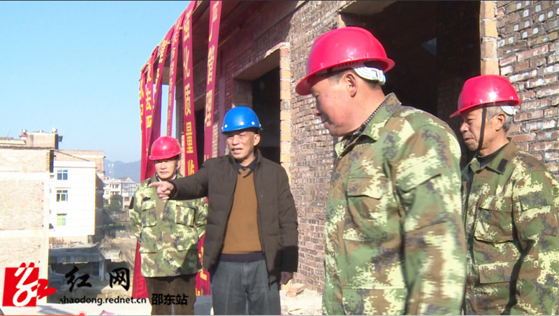 督查指导工程建设_副本.jpg