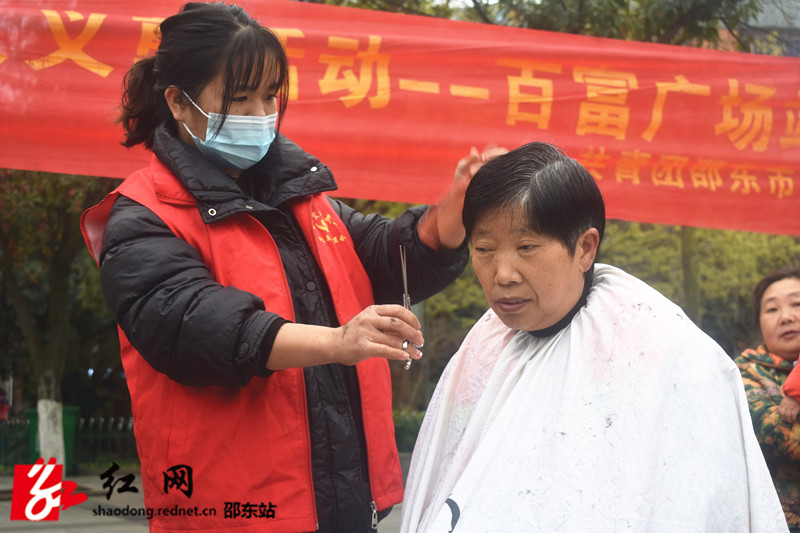 义剪现场 (1)_副本.jpg