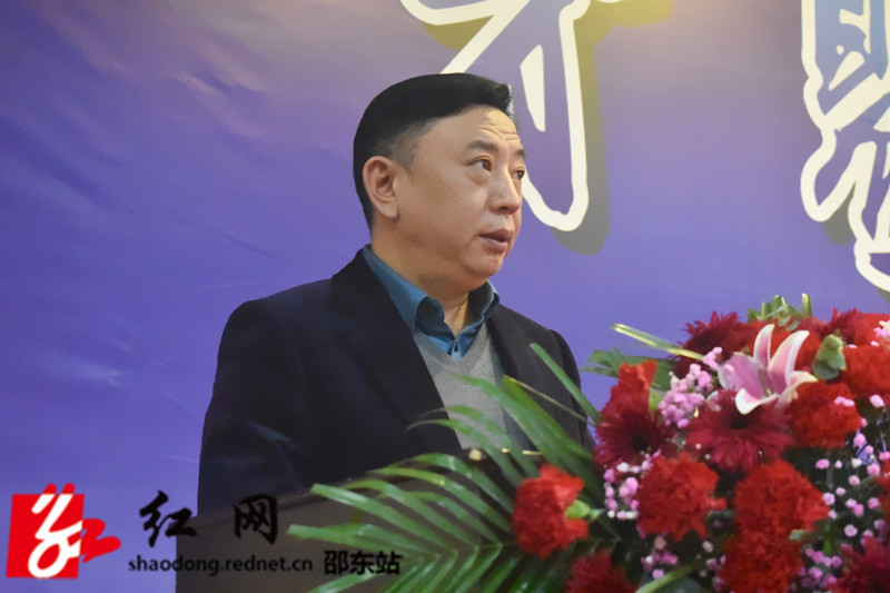 周玉凡讲话_副本.jpg