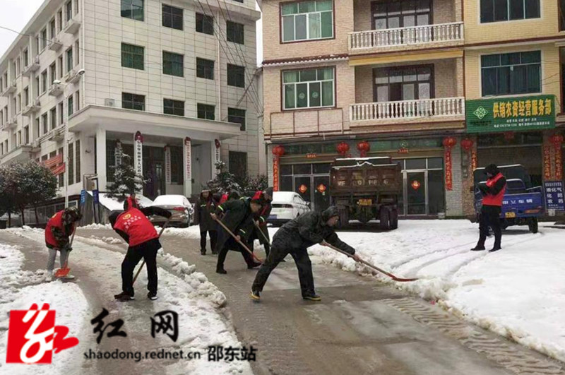 堡面前1_副本.jpg