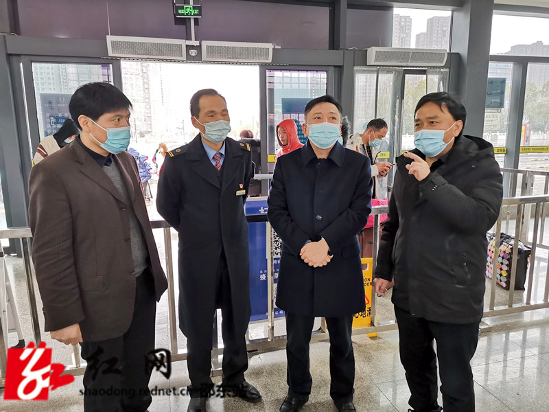 周玉凡深入社区、市场、车站等地督导疫情防控和安全生产工作(图3)