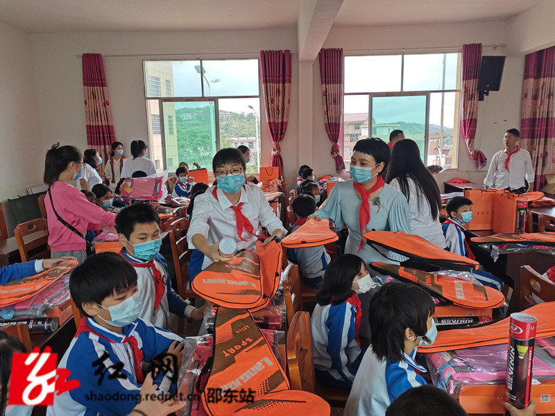 d5372c4bff406667f8f87bc8520d8d9_副本.jpg