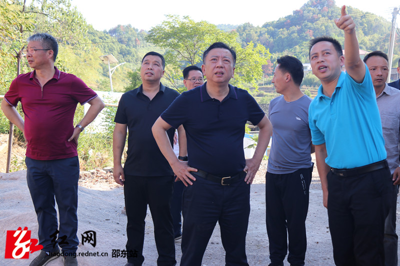 周玉凡调研抗旱和长江经济带生态环境突出问题整改工作(图1)