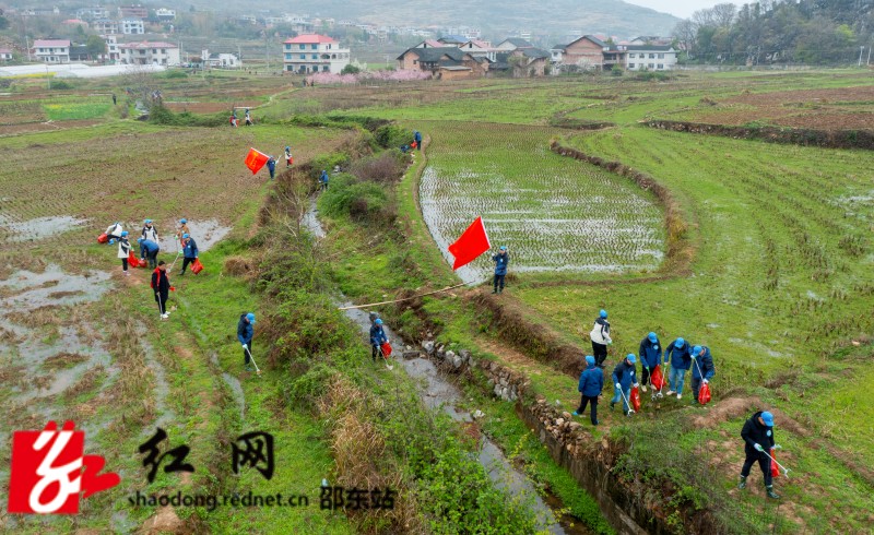 沿河而上_副本.jpg
