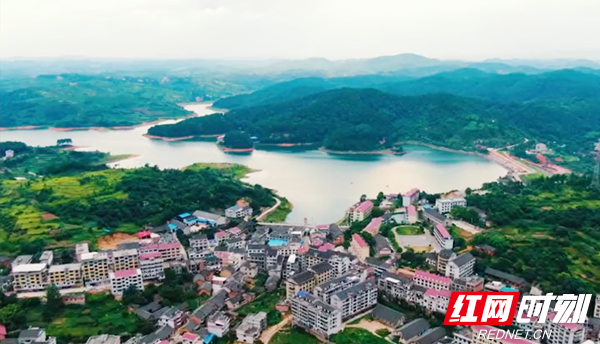 秀丽流光岭_shike .png