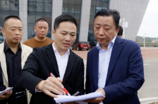 周玉凡调研首届药博会筹备工作