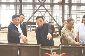 我随书记去调研｜传统产业转型升级突破口在哪里——邵东市委书记周玉凡专题调研当地龙头民营企业