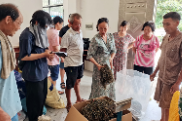 邵东新福村：村干部为民解忧当起“推销员”