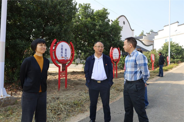 罗健康到流泽镇调研全域旅游和秸秆综合利用工作