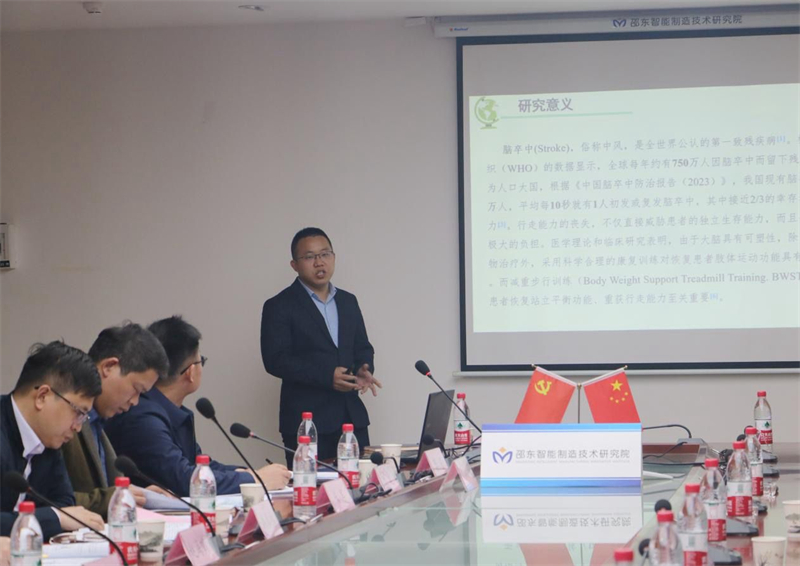 953337D1@BDC5D508.2078FD6500000000_recompress.jpg