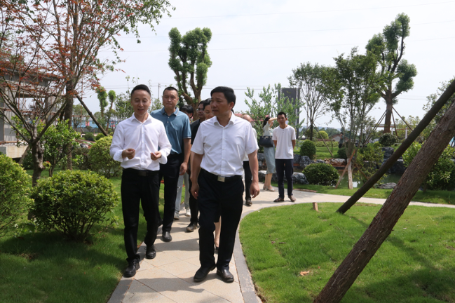 李国军调研产业项目建设情况
