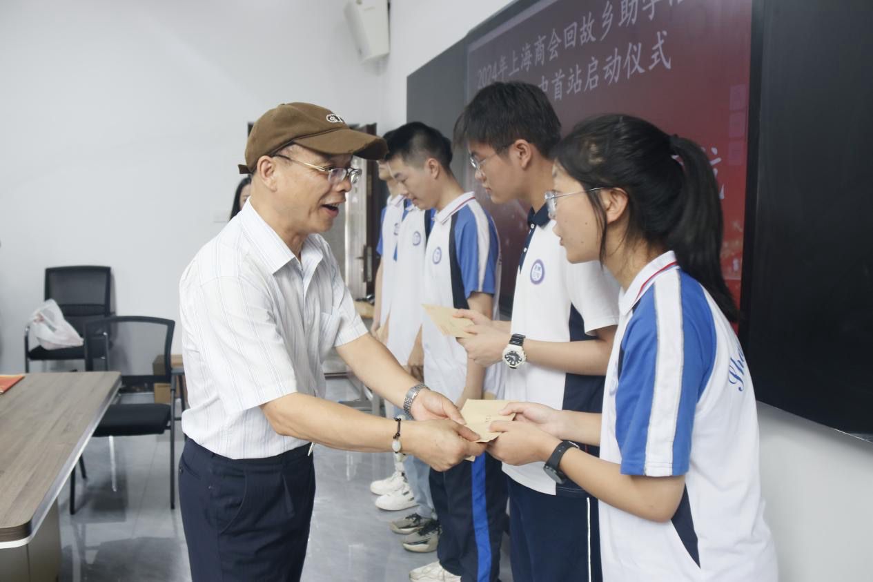 D563306F@7F356A0D.3E0CBF6600000000_recompress.jpg