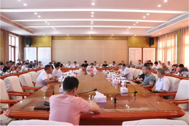 李国军主持召开2024年第23次邵东市委常委会会议
