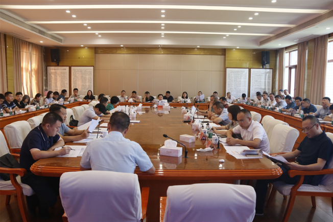 李国军主持召开邵东市“扫黄打非”工作调度会