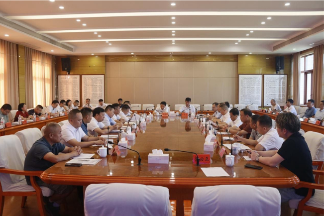 邵东市召开“爱我邵东 问计于企”企业家接待日座谈会