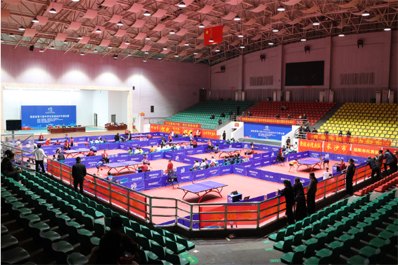 湖南省第六届中学生运动会乒乓球比赛在邵东正式开赛