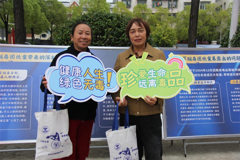 103B352F@AEBE6325.15ADF86800000000_recompress.jpg