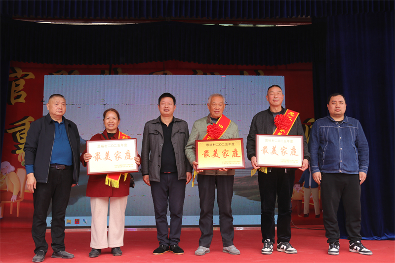 IMG_4294(1).jpg IMG_4294(1).jpg