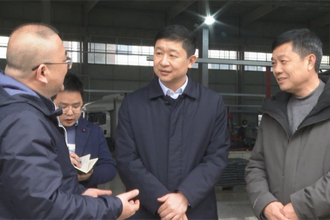 付凯军到企业开展“三送三解三优”行动：精准服务助力企业高质量发展