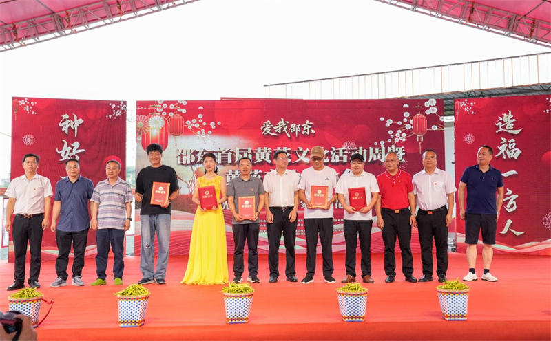58212D5E@CBDAC970.91974E6800000000_recompress.jpg