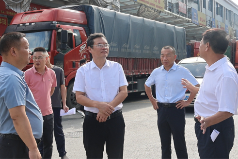 黄负平调研交通运输行业工作