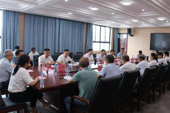 李国军出席教师节座谈会：落实立德树人根本任务 全力办好人民满意教育